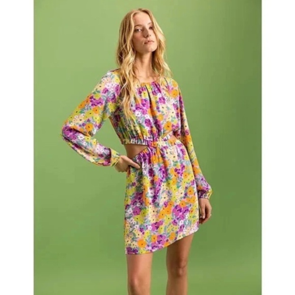 NWT Sanctuary Long-Sleeve Cut-Out Dress in Fresh Garden Size Medium